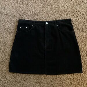 NWT~Divided Black Corduroy Mini Skirt; Pockets, Casual, Mod, Jean, Women’s 14